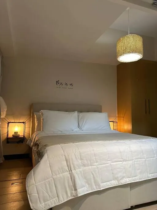 Classy And Spacious 1Br-T1 Manila 0*,